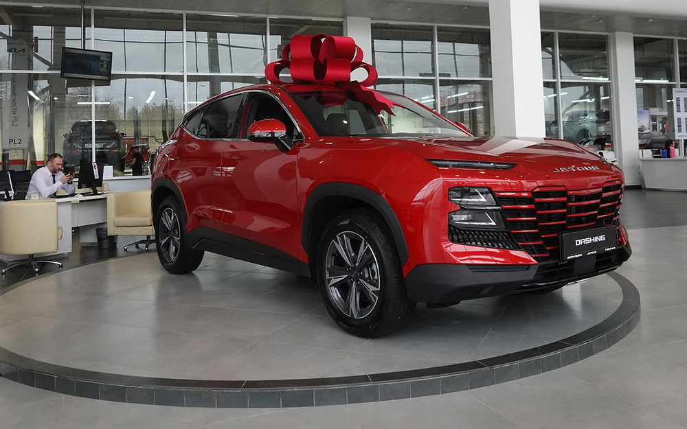 Китайские машины не будут популярны у россиян из-за высоких ставок по автокредитам - эксперт