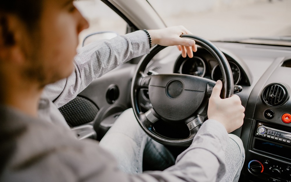 Гул и биение на руле - как понять, в чем дело?