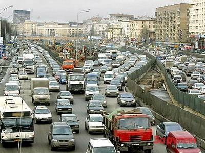 Москва: пьеса в трех действиях