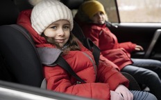 Штраф за перевозку детей без детских кресел удвоят