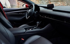Интерьер Mazda 3