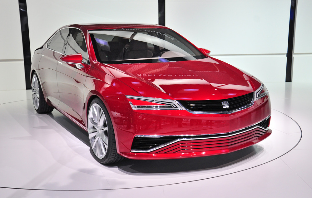 SEAT показал концепт спортседана