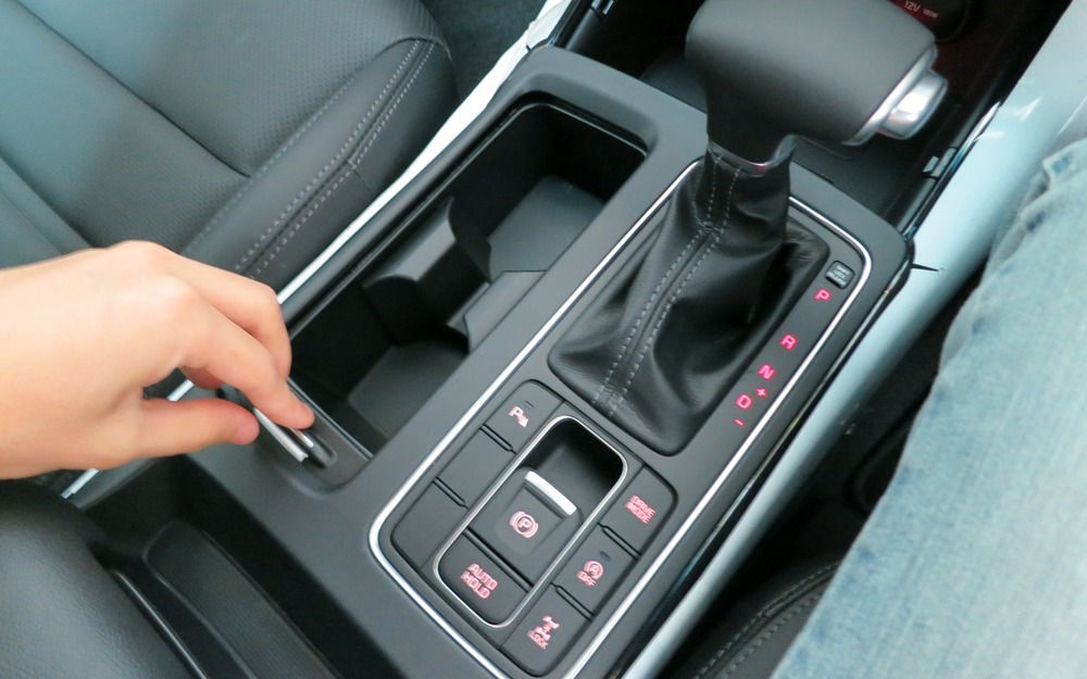 Всё о функции Auto Hold: ее достоинства и недостатки