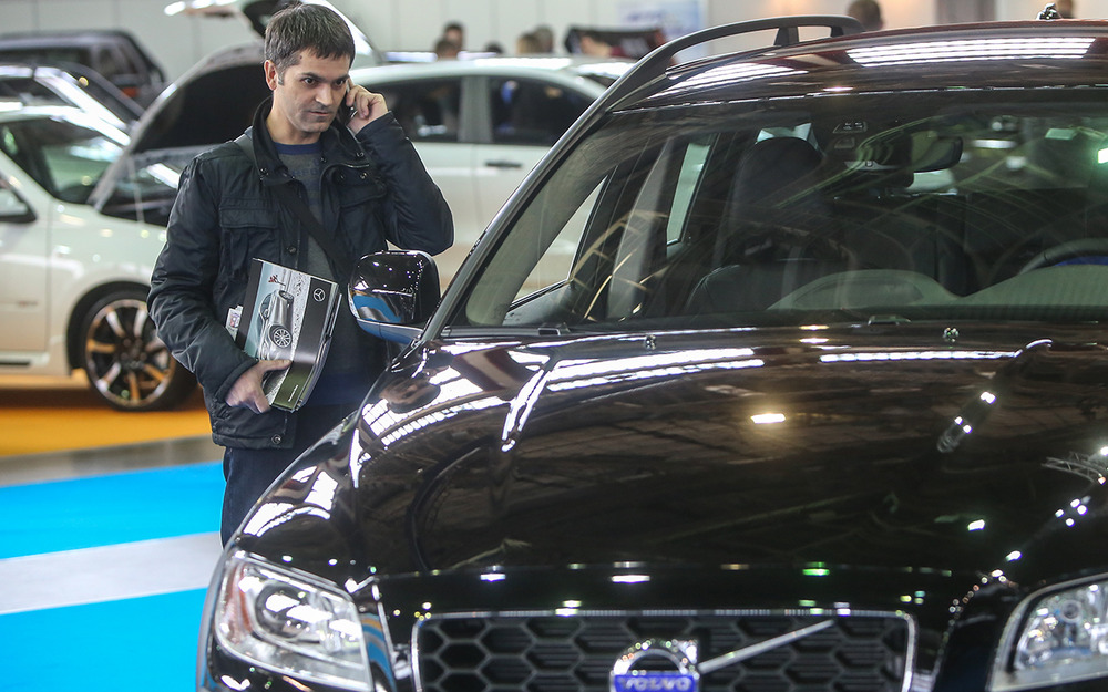 Прогноз по авторынку: в 2019-м продажи просядут на 3%, а цены вырастут
