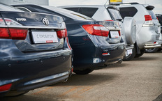 Продажи новых машин в России снова пошли в рост. Что ждать от апреля?