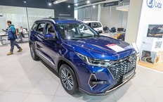 Четыре плановых ТО за ₽1 получат покупатели этого кроссовера российской сборки