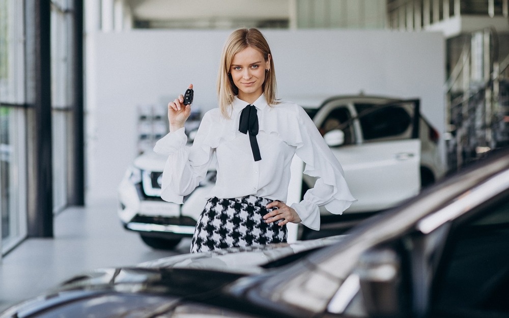 Авторынок РФ уступил по объему продаж в Европе только Германии