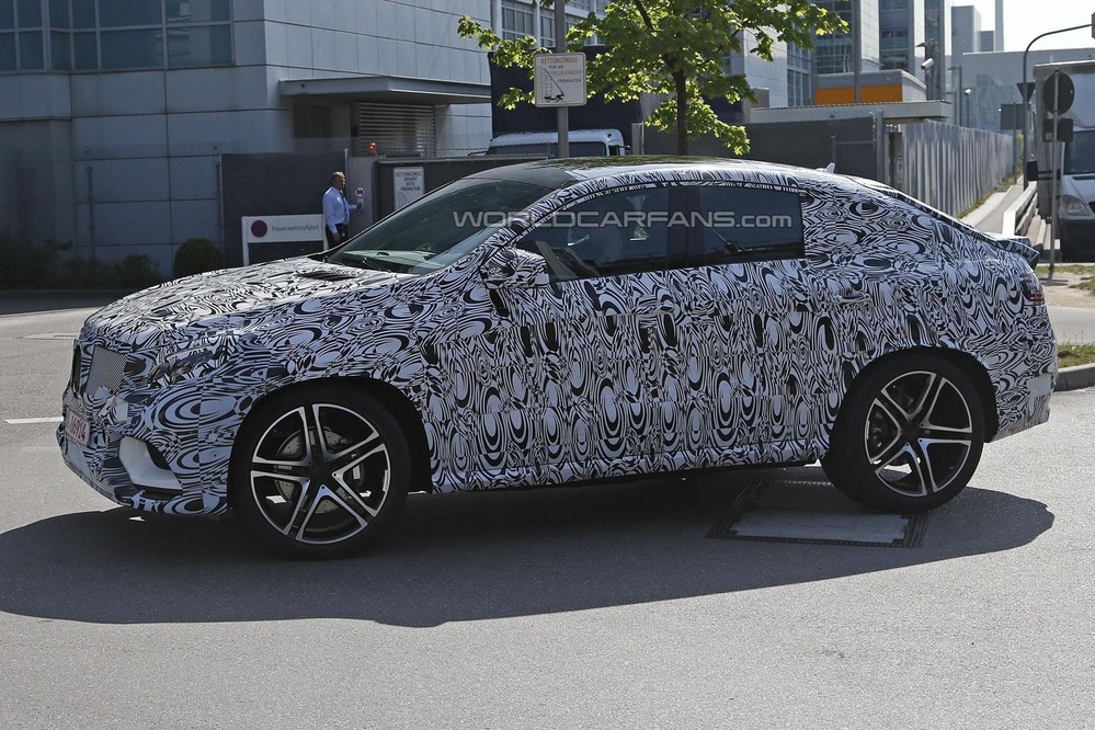  Шпионам попался Mercedes-Benz в стиле BMW X6 