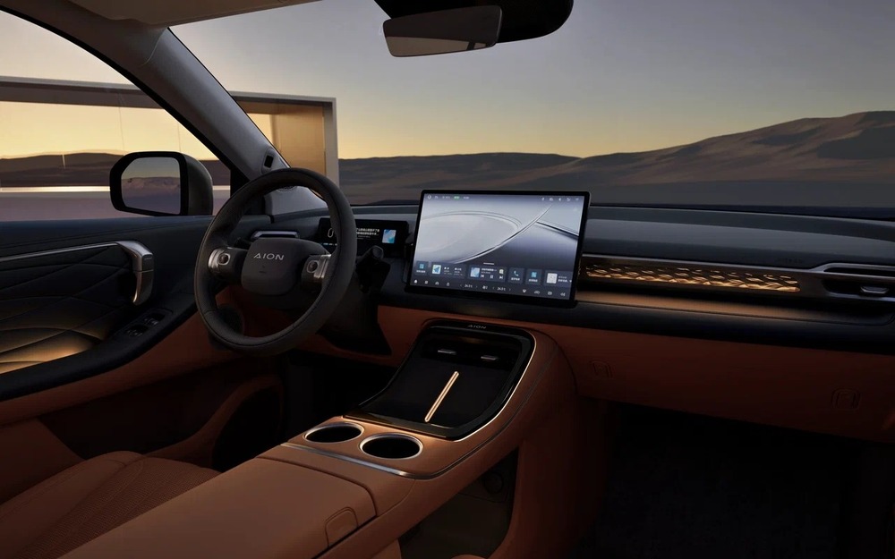 Интерьер GAC Aion V