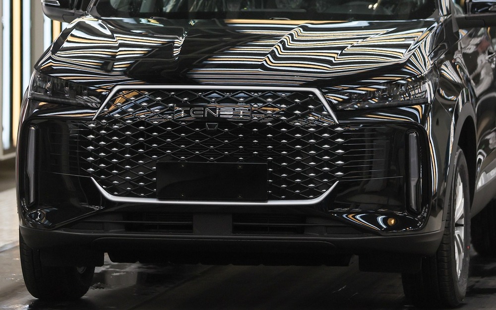 Названы сроки запуска четвертой модели Tenet