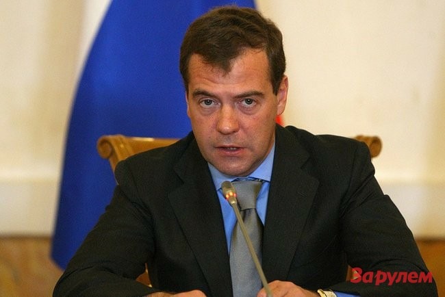 Медведев раскритиковал передачу ТО в частные руки