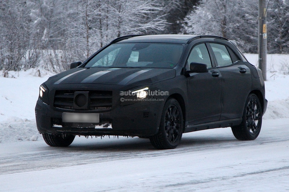 Новый Mercedes-Benz GLA появится раньше, чем ожидалось 