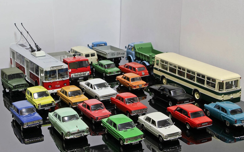 Что скрывают масштабные модели - как собрать крутой гараж на полке