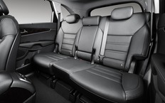 Материалы интерьера Kia Sorento Prime - не самые стойкие к истиранию.