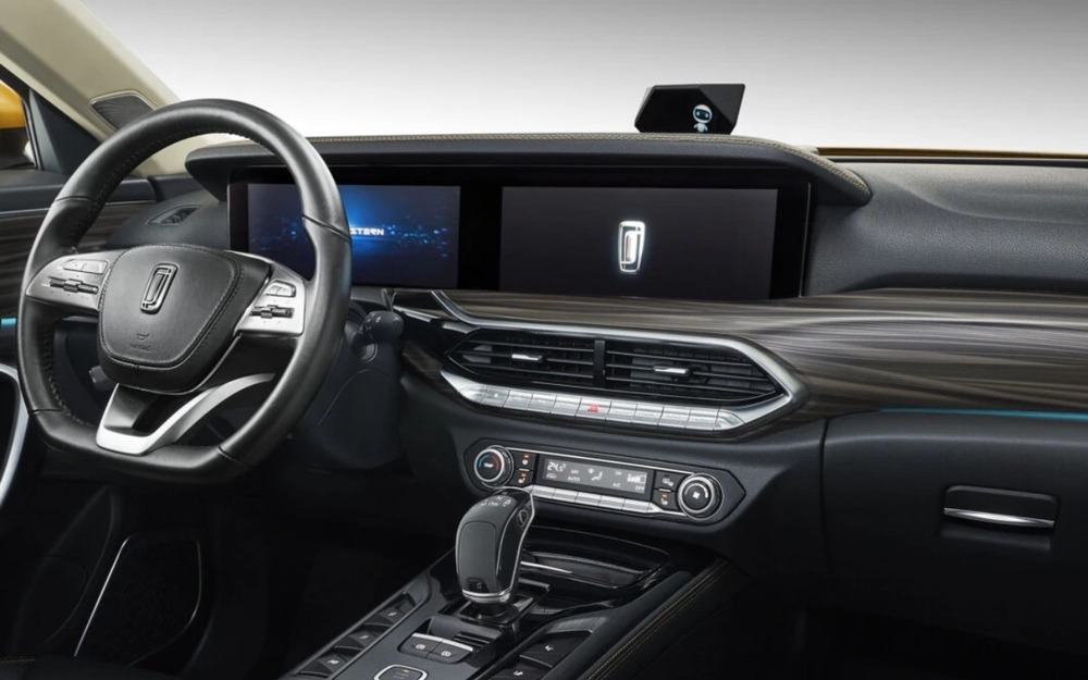 Это могла быть Лада: как этот кроссовер чувствует себя после 100 тысяч км