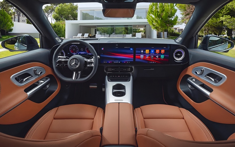 Интерьер Mercedes-Benz GLB