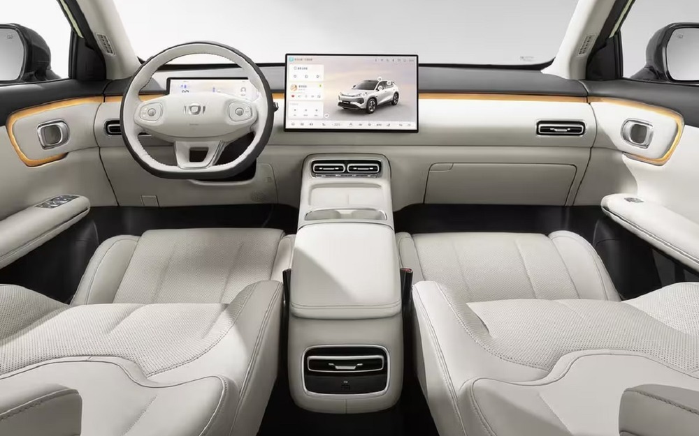 Интерьер Changan Qiyuan Q05