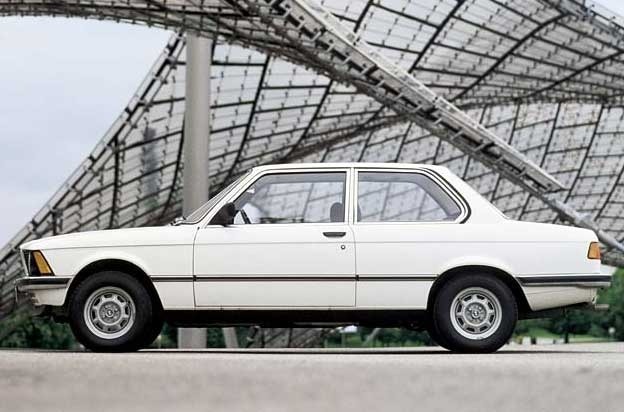 &quot;Трешке&quot; BMW исполняется 30 лет