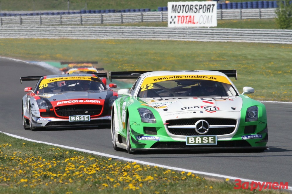 Давид Сигачев успешно дебютировал в ADAC GT Masters